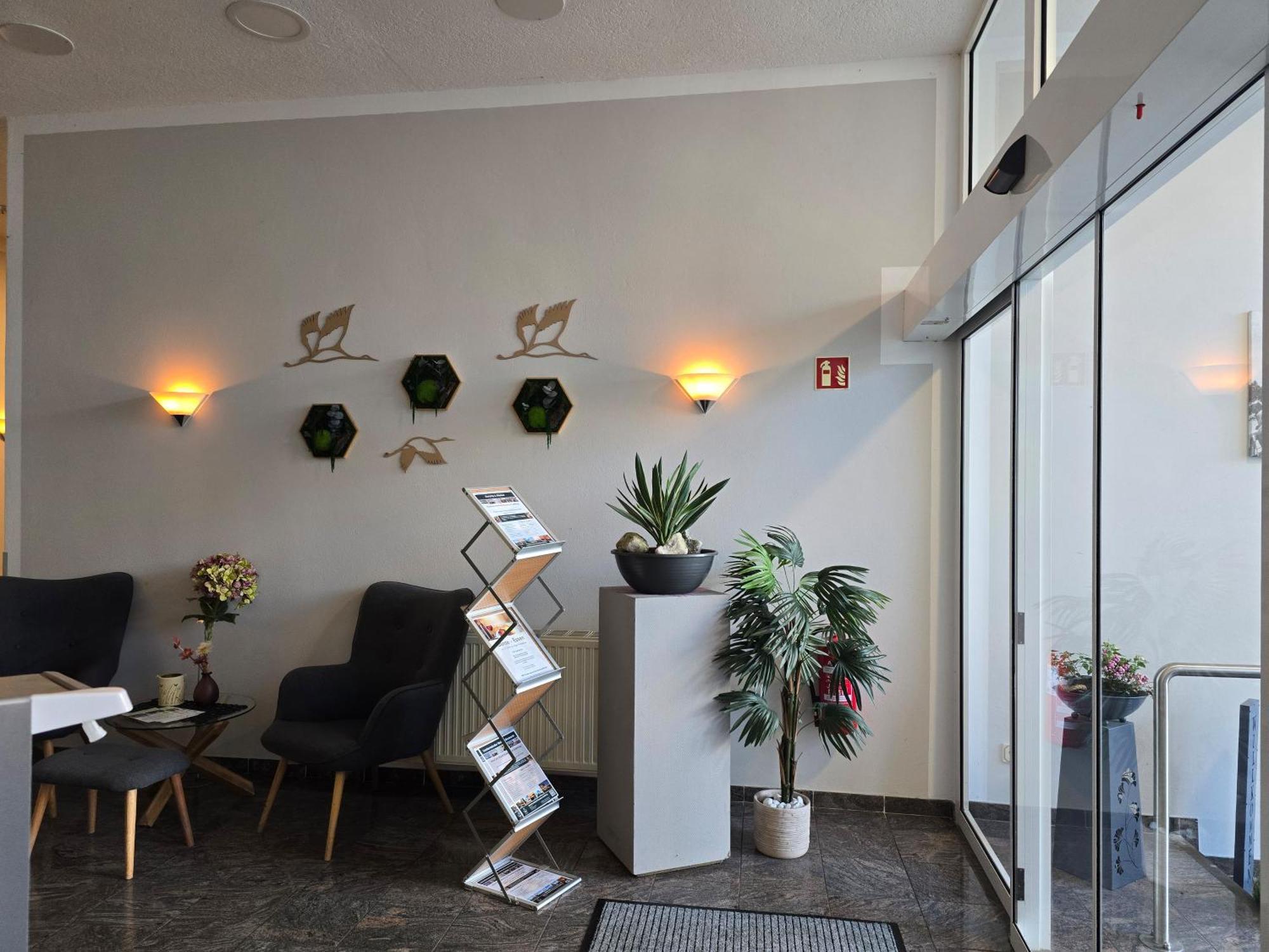 Hotel Am Markt & Brauhaus Stadtkrug Ueckermünde Екстериор снимка