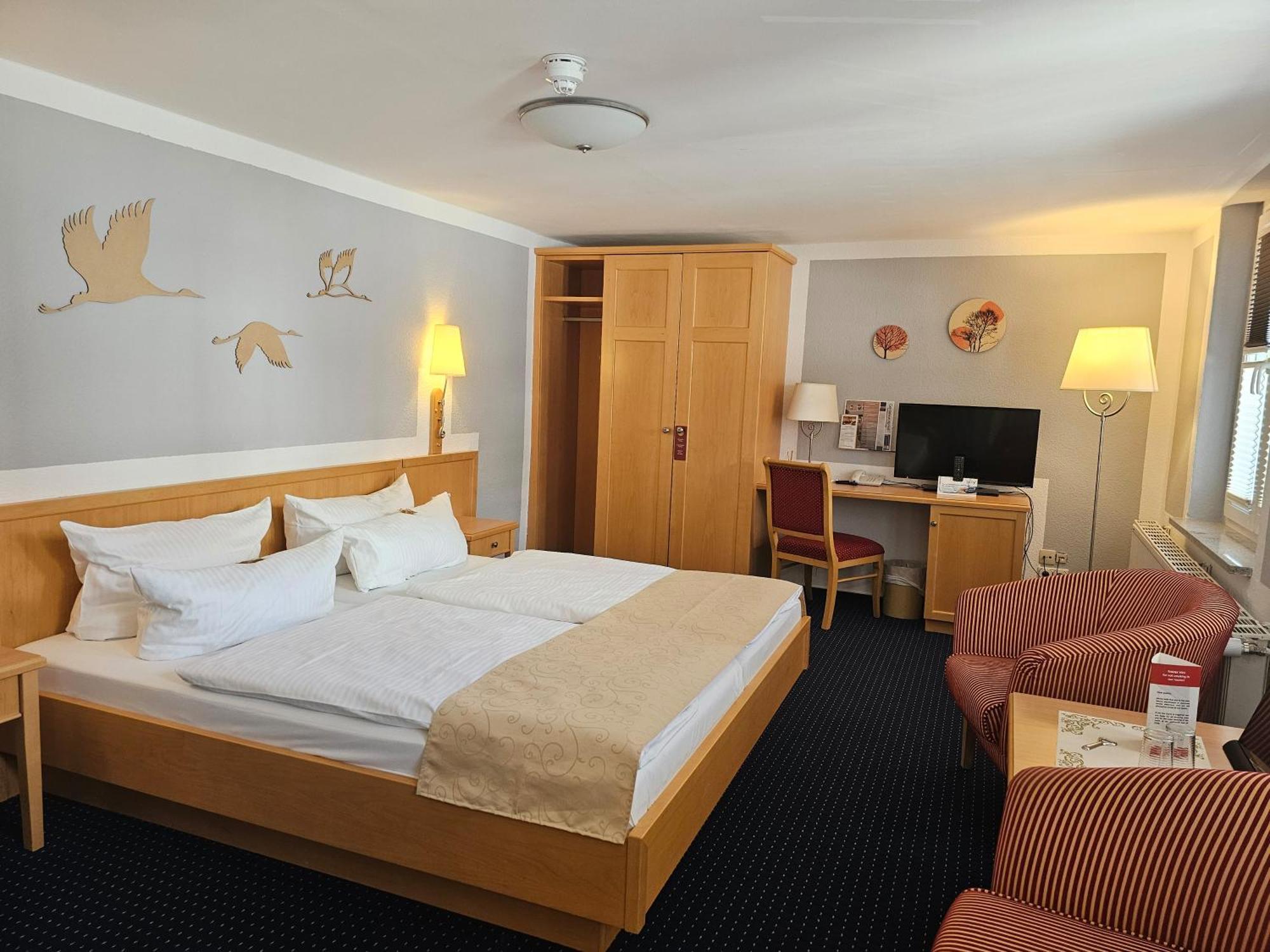 Hotel Am Markt & Brauhaus Stadtkrug Ueckermünde Екстериор снимка