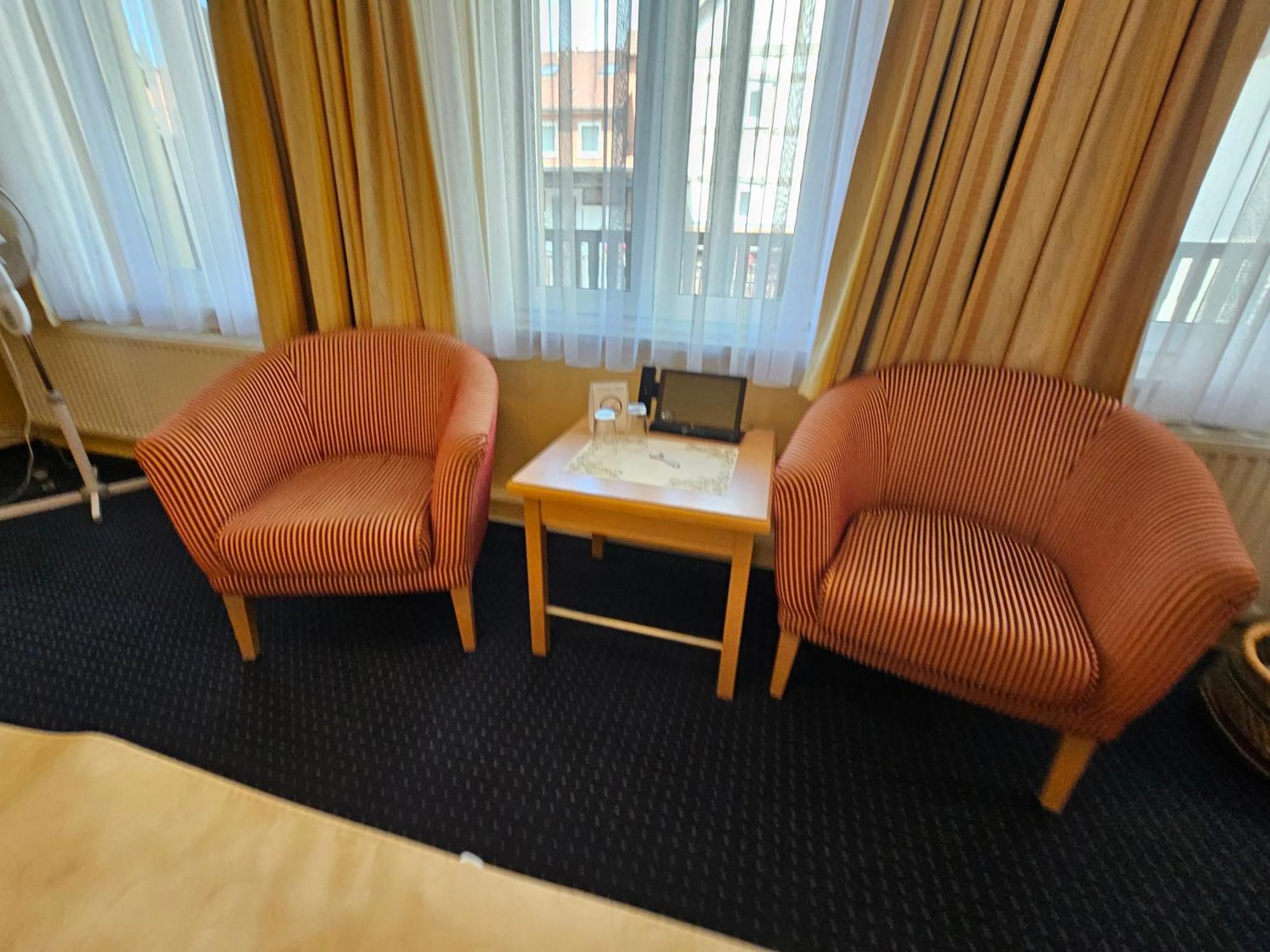 Hotel Am Markt & Brauhaus Stadtkrug Ueckermünde Екстериор снимка