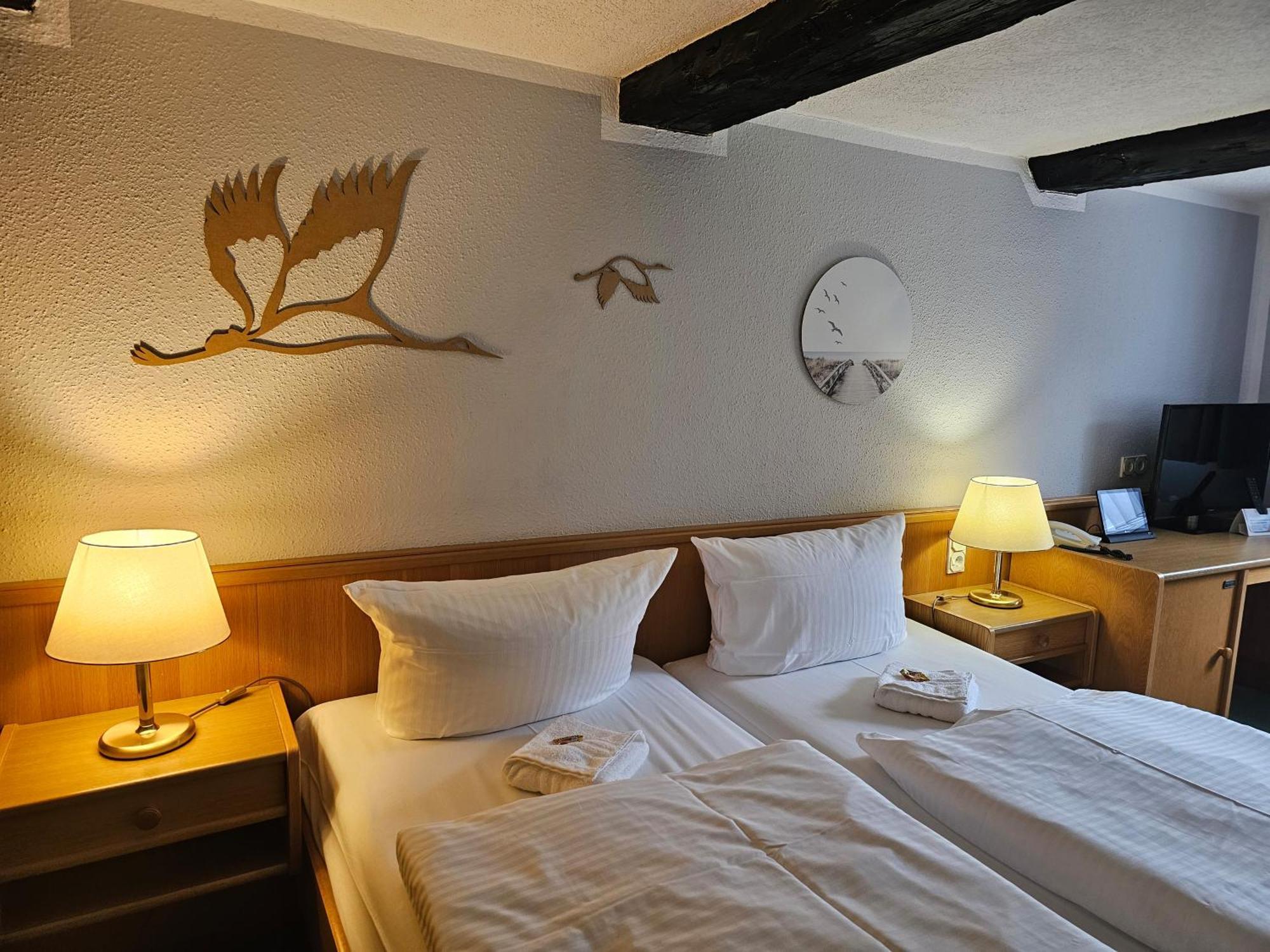Hotel Am Markt & Brauhaus Stadtkrug Ueckermünde Екстериор снимка